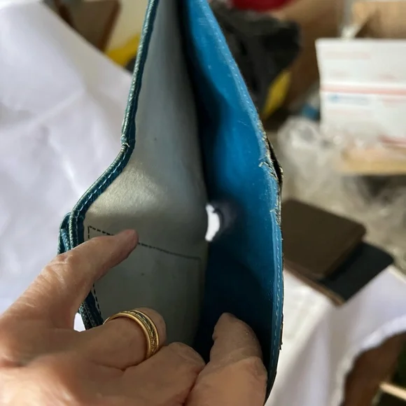 Louis Vuitton Teal Epi Textured Wallet - Picture 8 of 13